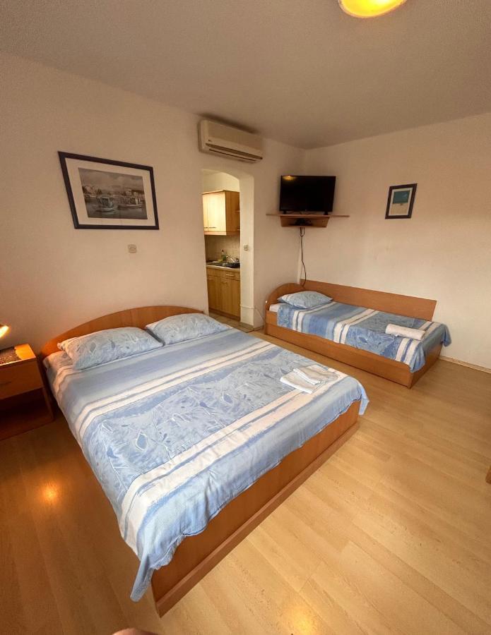 Apartment Alfirev Vodice Exterior photo